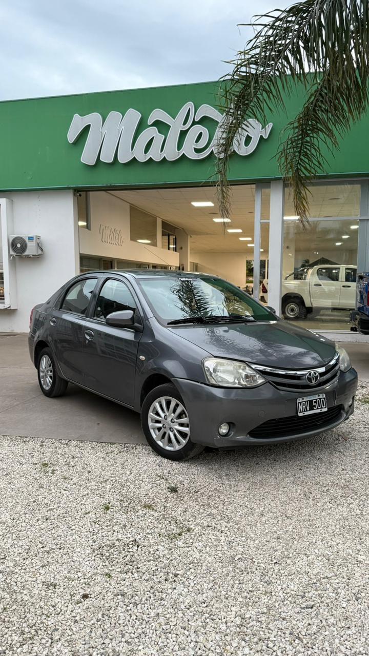 TOYOTA - ETIOS   XLS  1.5 - Manual  - 2018
